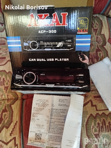 Akai чисто нов авто касетофон с USB, снимка 1