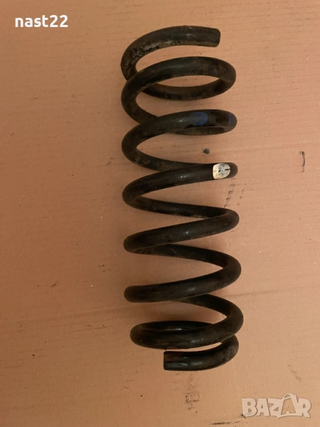 1.бр Предна пружина за Сузуки Витара 1.6-къса база, снимка 1