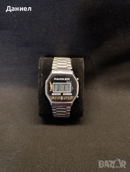 Ретро електронен часовник PARKER, снимка 1