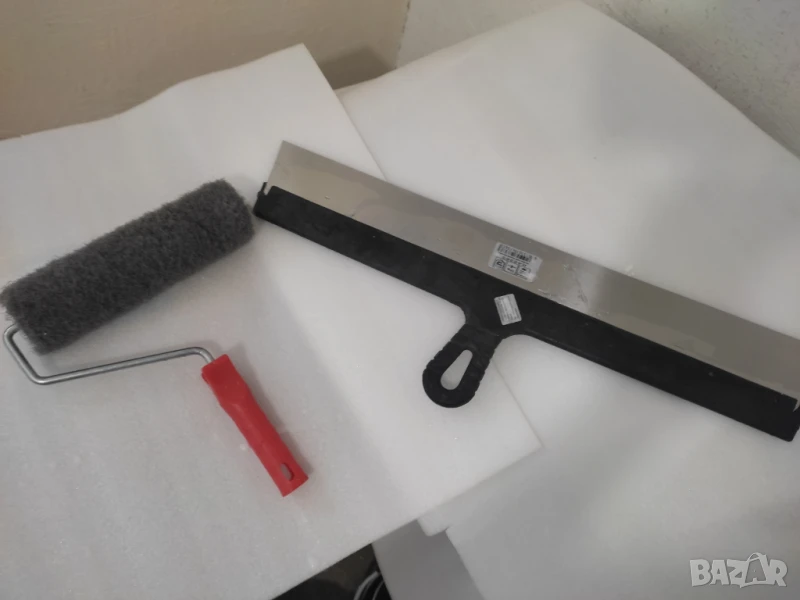 Валяк и нож за шпакловка, снимка 1