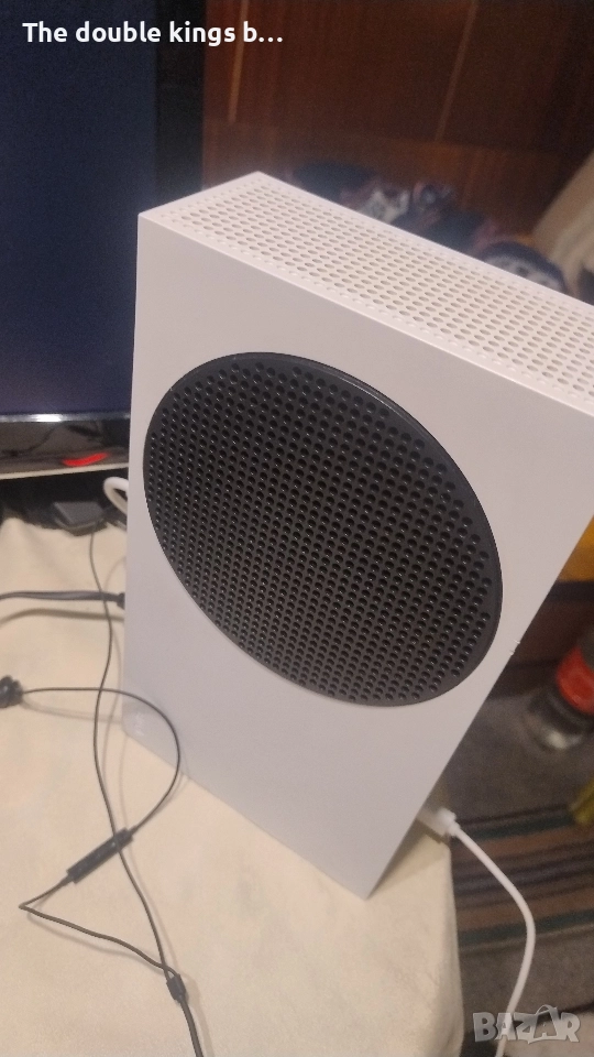 xbox series s със джойстик има стикдрифт без други забележки , снимка 1