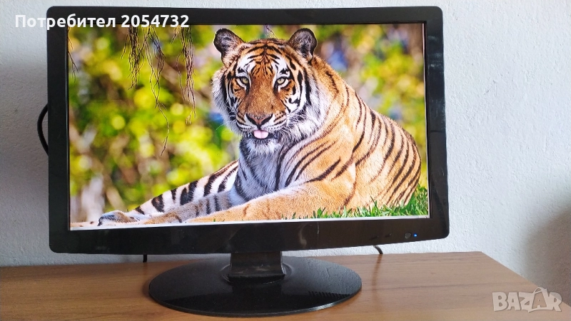 Телевизор - Q. Media, 56 см., снимка 1