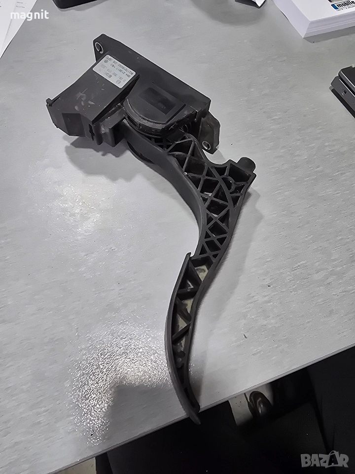 Педал газ с потенциометър 6Q1721503D Bosch 0281002378 за Vw Polo Skoda Fabia Seat Ibiza Cordoba  , снимка 1