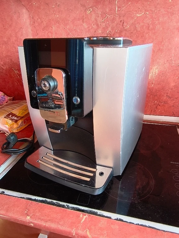 Кафеавтомат Privileg edition50,с Гаранция Jura technik в