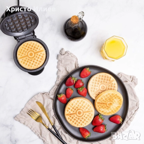 Гофретник Покемон Uncanny Brands Animation Pokemon Pokeball Logo, снимка 8 - Гофретници - 52358772