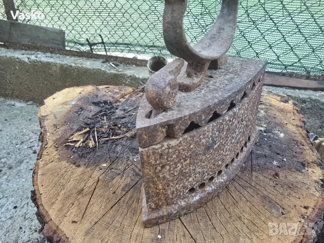 Продавам стара Ютия , снимка 4 - Антикварни и старинни предмети - 51513164