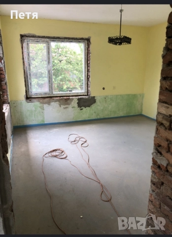 Двуетажна Къща с двор село Иваново, снимка 8 - Къщи - 52325246