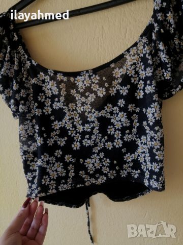 Bershka crop top, снимка 2 - Тениски - 45890443