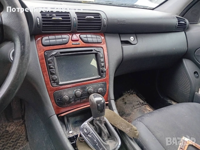Мерцедес С200 за части, снимка 2 - Автомобили и джипове - 53482071