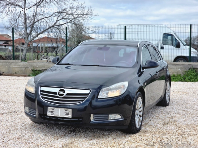 Opel Insignia 2.0 TDCI 130hp Navi-Clima-TipTop-Italy, TORINO!, снимка 2 - Автомобили и джипове - 54083170
