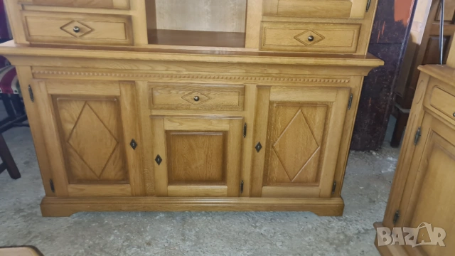 Уникален масивен дъбов бюфет – Елегантност и стил за Вашия дом!, снимка 4 - Бюфети - 54202993