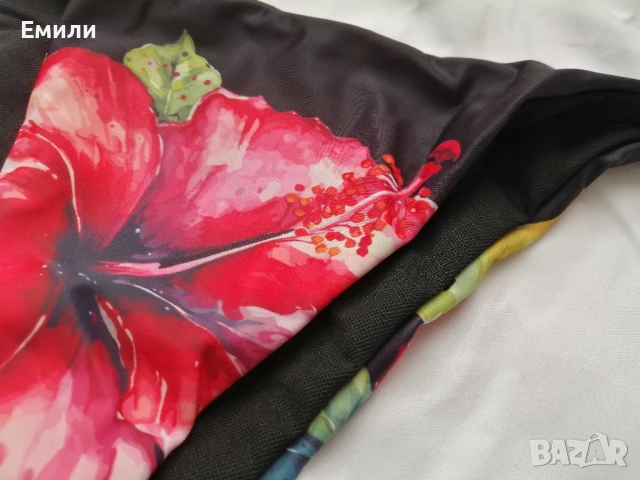 Нов комплект дамски бански от две части с принт цветя хибискус р-р M, L, снимка 11 - Бански костюми - 50620476