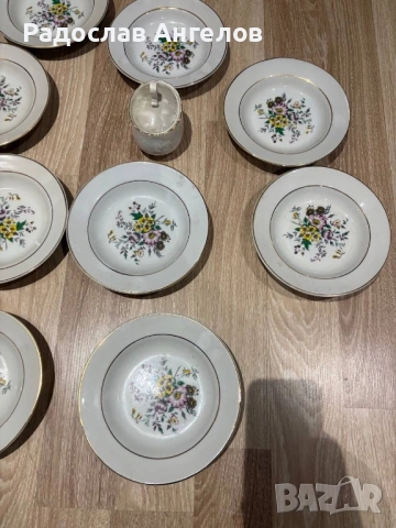 Керамични чиний и порцеланова захарница със златни нишки, снимка 2 - Други ценни предмети - 54001859