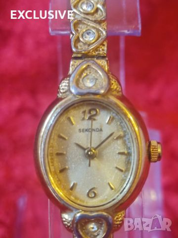 Часовник  -  Закупен от Англия! , снимка 1 - Дамски - 45852619
