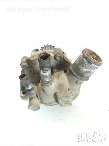 Водна помпа за Mazda 626 2.0TDI (2001), снимка 2 - Части - 53695919