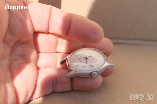 СССР мъжки часовник ''Восток'' 18 камъка, снимка 2 - Антикварни и старинни предмети - 49862080