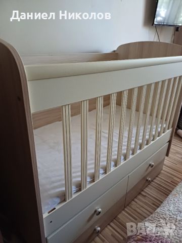 Детско легло с матрак и скрин с 4 чекмеджета, снимка 3 - Бебешки легла и матраци - 46023804
