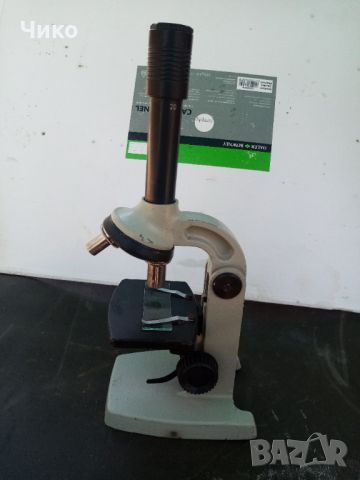 Лабораторен настолен микроскоп, снимка 1 - Антикварни и старинни предмети - 45929255