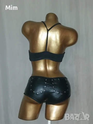 S Черни кожени къси панталони с капси и кожено бюстие , снимка 7 - Къси панталони и бермуди - 51069600