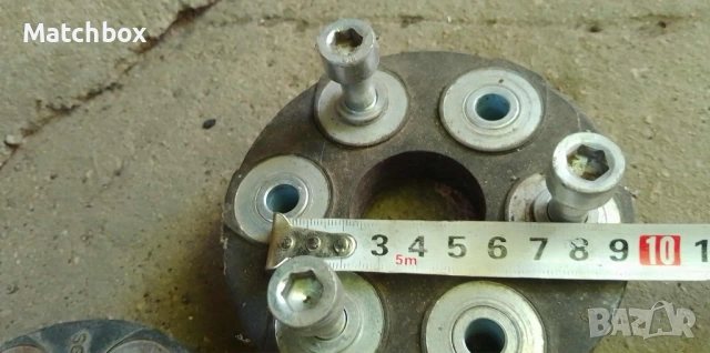 Карета за Мерцедес 124 , снимка 3 - Части - 42955967