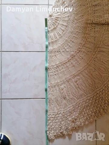 Ръчно плетена покривка за кръгла маса , снимка 9 - Покривки за маси - 40467988