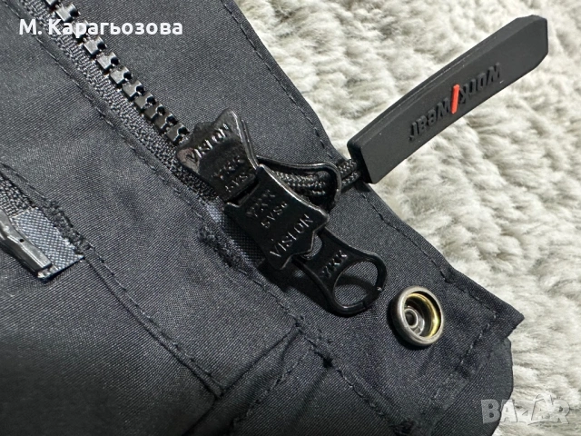 Helly Hansen Manchester Waterproof Jacket, Размер XL, снимка 8 - Якета - 53966490