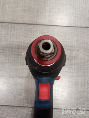 Акумулаторен гайковерт ударен BOSCH GDX 18V-200 с батерия и зарядно , снимка 3 - Винтоверти - 53977400