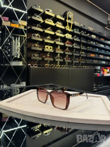 очила с черен обикновен калъф и ув защита off white cartier burberry , снимка 12 - Слънчеви и диоптрични очила - 51404289