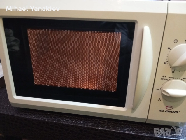 Микровълнова печка, снимка 2 - Микровълнови - 52322861