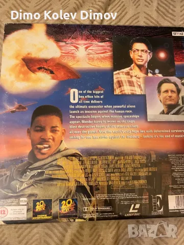 Independence Day Laserdisc PAL Widescreen 2 Discs, снимка 2 - Други жанрове - 48178778