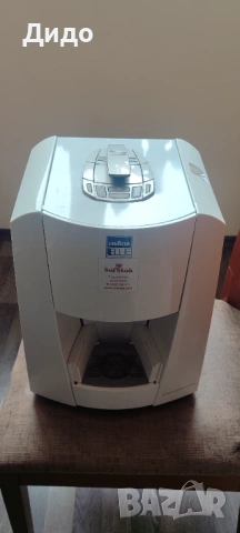 Кафемашина Lavazza Blue LB 1100 с капсули, снимка 3 - Кафемашини - 53898721