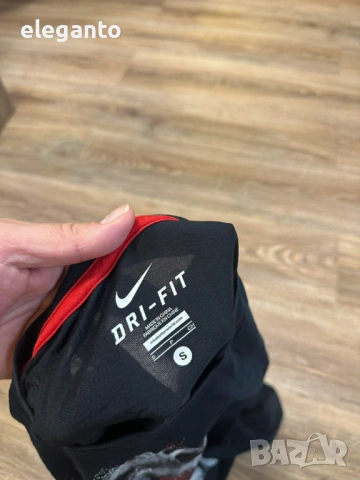 Оригинална мъжка тениска Nike  King LEBRON JAMES Shatter Glass Dunking Graphic , S размер, снимка 5 - Тениски - 54219949