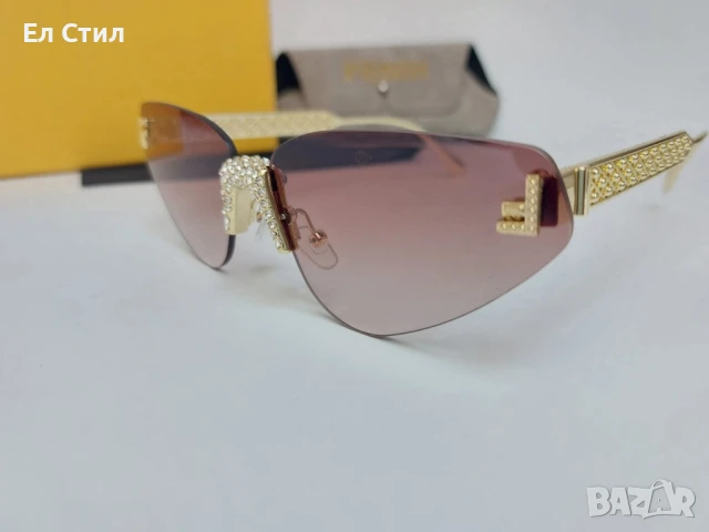 ⭐️Слънчеви очила
Комплект, очила, кутия, кърпичка.
Цена на комплекта 35лв.
UV 400
, снимка 8 - Слънчеви и диоптрични очила - 50747856