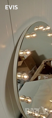 Стенно козметично огледало за грим с LED осветление, снимка 4 - Огледала - 53355914