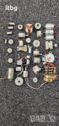 Продавам малки ел. двигатели 