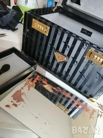 Куфарче за козметика, гримове и др. , снимка 9 - Други - 53671993