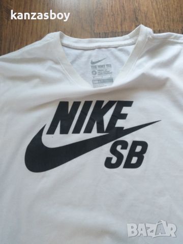Nike SB Logo Tee - страхотна мъжка тениска М, снимка 2 - Тениски - 46390917