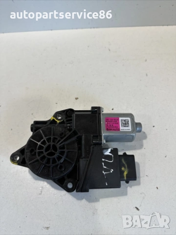 Преден десен мотор за стъкло на прозорец за KIA Sportage ляво управление (2020) 82460-F1020