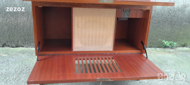 Бар с радио винтидж-DUX, снимка 6 - Шкафове - 53110999