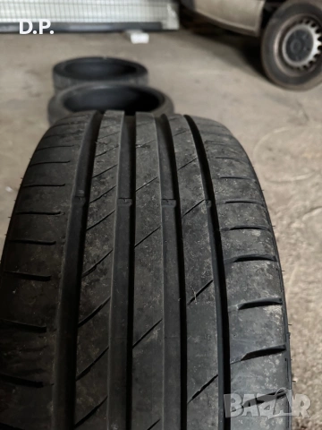 Летни гуми kumho 225/35/18, снимка 5 - Гуми и джанти - 53684037