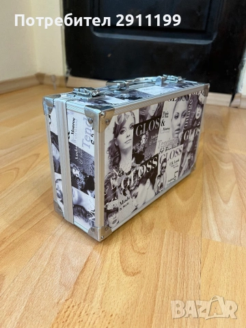 Малък куфар, снимка 5 - Куфари с инструменти - 53837120