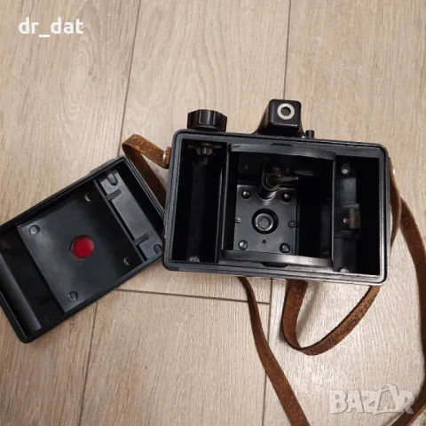 Стар бакелитов фотоапарат, снимка 3 - Антикварни и старинни предмети - 50061273