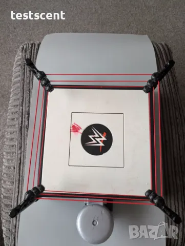 Ринг за играчки WWE Raw Spring Loaded Mat Action Ring + Sounds, снимка 7 - Други - 48365430