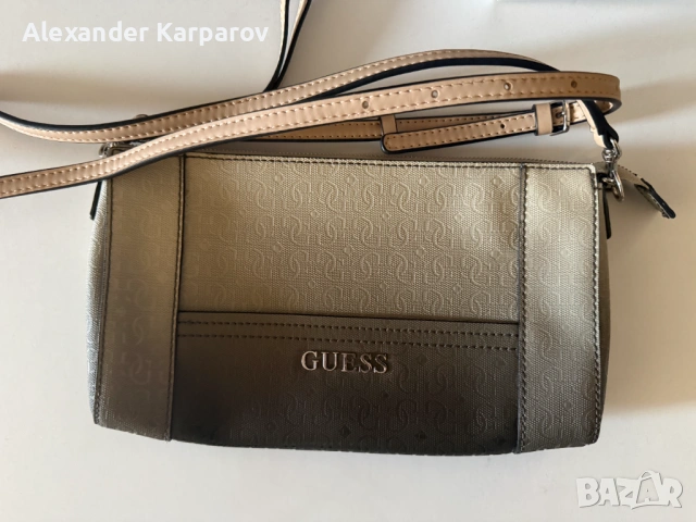 Guess дамска чанта - оригинал, с калъф, отлично състояние, снимка 2 - Чанти - 53638543