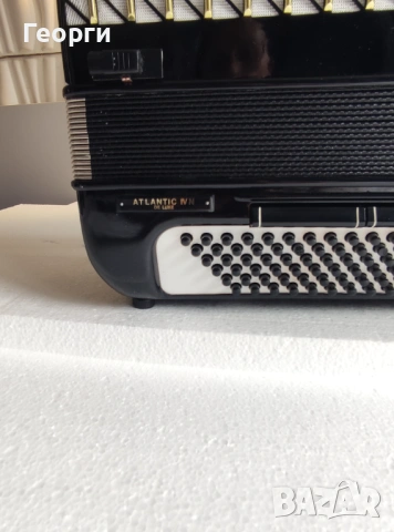 Продавам акордеон Хонер Атлантик 4 де лукс 120 баса, снимка 13 - Акордеони - 54131395