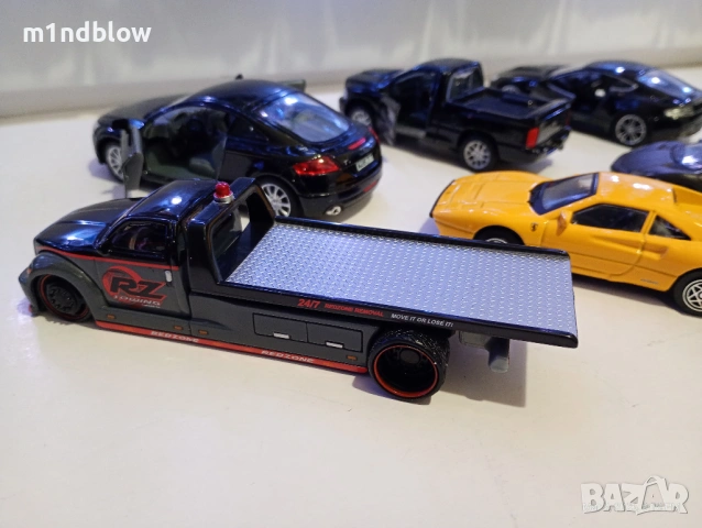 Метални колички Welly Kinsmart Matchbox Bburago 1:43 1:32, снимка 4 - Колекции - 54007853