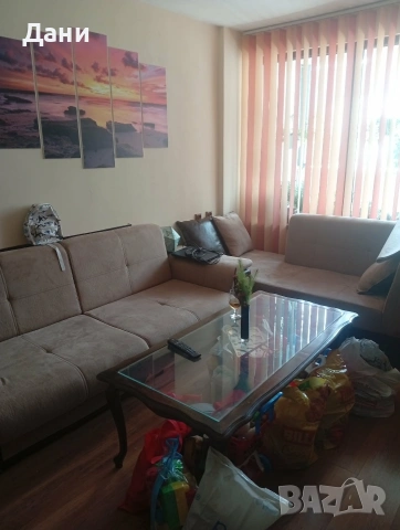 Продавам дървена холна маса. Размери дъл.140:шир.70:вис.50., снимка 2 - Маси - 53956503