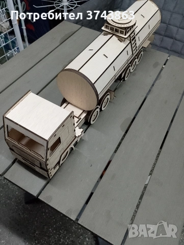 Дървен камион с място за бутилка , снимка 3 - Декорация за дома - 54162532