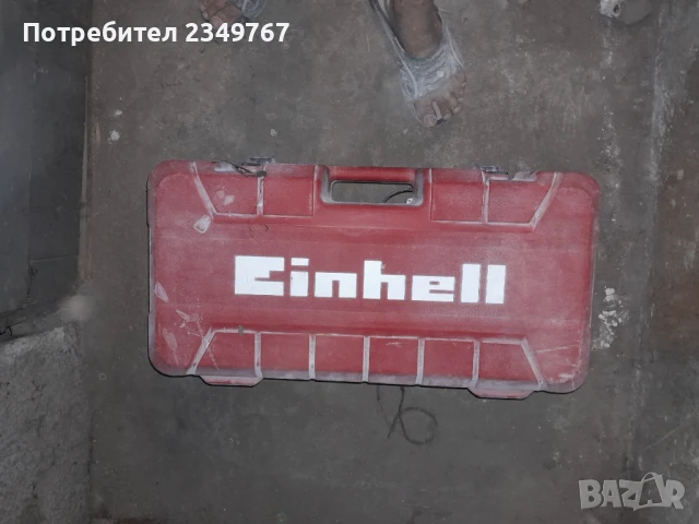 жираф , снимка 3 - Куфари с инструменти - 51293287