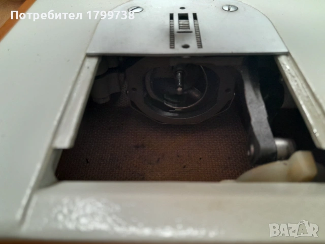 Шевна машина Чайка 143, снимка 6 - Шевни машини - 54154907